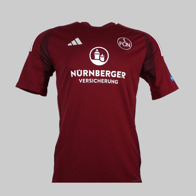 Nürnberg Thuisshirt 2024/2025