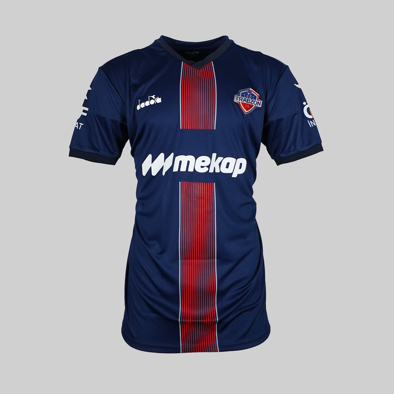 1461 Trabzon FK 2021/2022 Derde Shirt