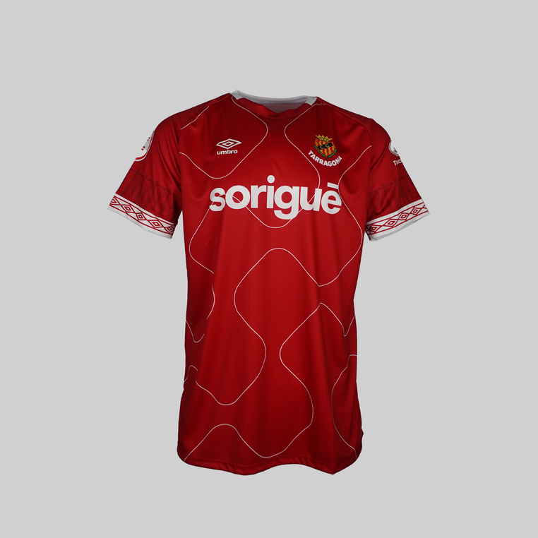 Gimnastic de Tarragona 2022/2023 Thuisshirt