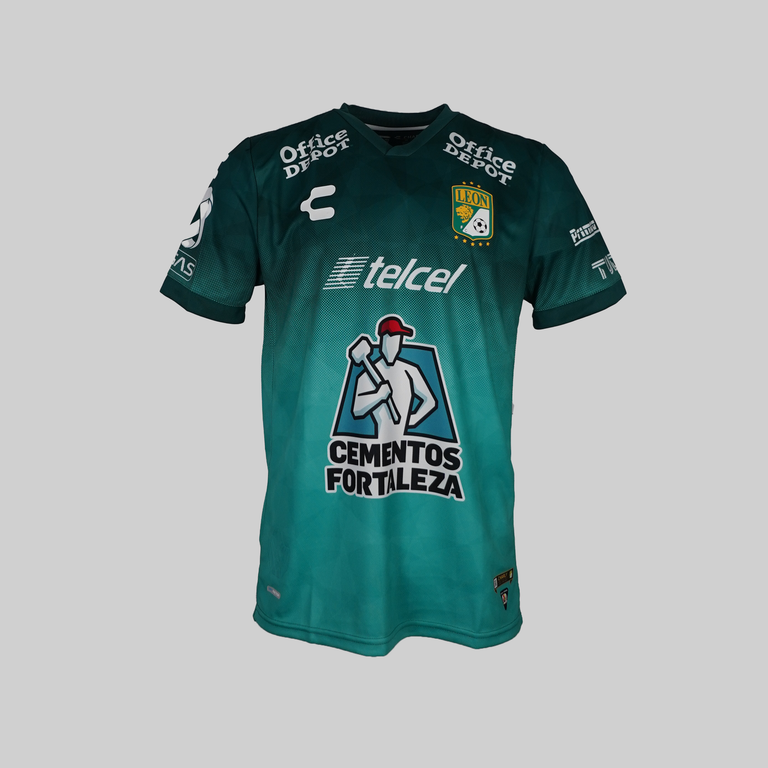 Club Leon Thuisshirt 2021/2022
