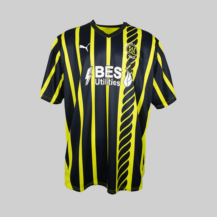 Fleetwood Town 2024/2025 Derde Shirt