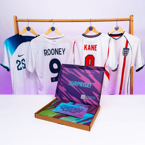 Verrassingsshirt Box | Engelse Editie | Volwassene